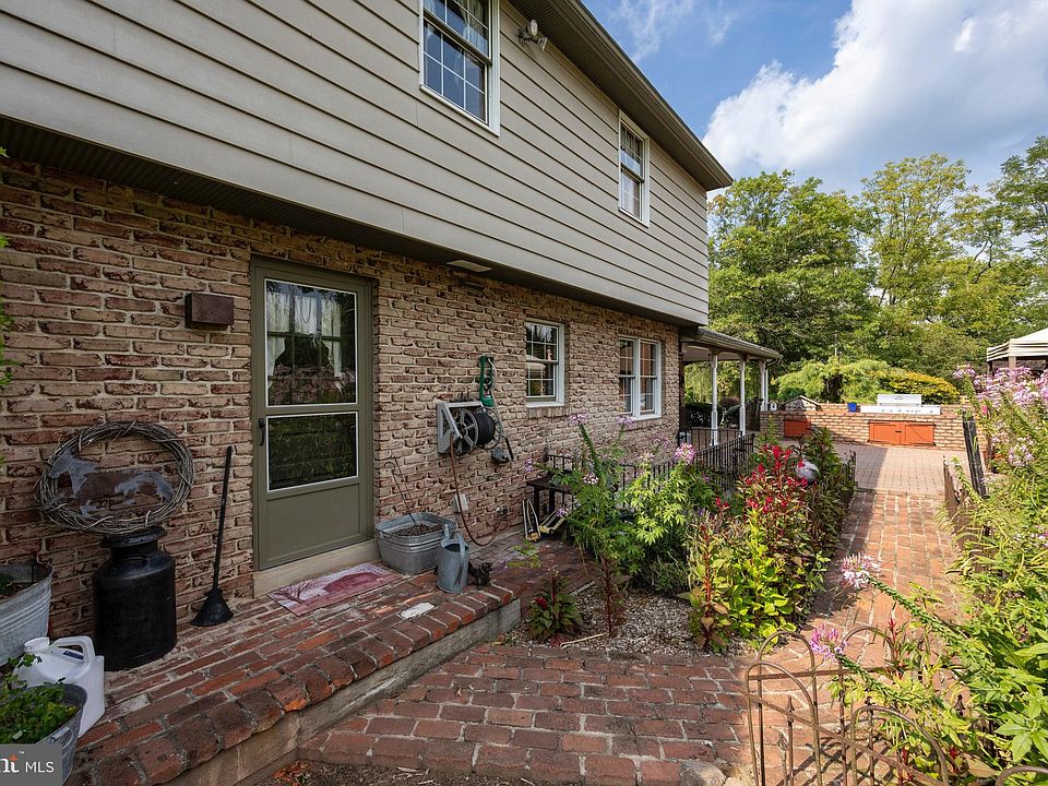 187 Amity Park Rd, Douglassville, PA 19518 Zillow