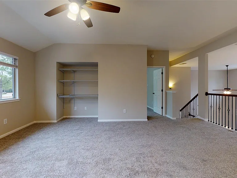 20802 Newbury Park Dr — Photo 38
