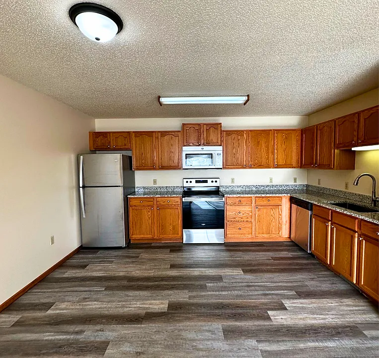 856 Kari Dr