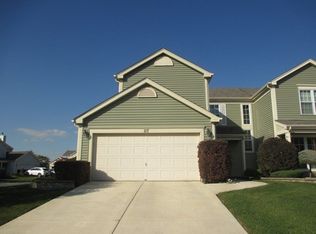 117 Arbor Dr, Carol Stream, IL 60188