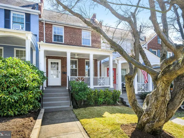 3536 W Pl NW, Washington, DC 20007