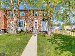 1 Powderview Ct, Nottingham, MD 21236