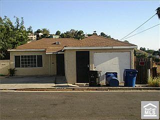3rd image of 2724 Ballard St