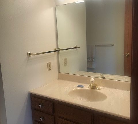 Main bathroom