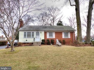 5416 Easton Dr, Springfield, VA 22151