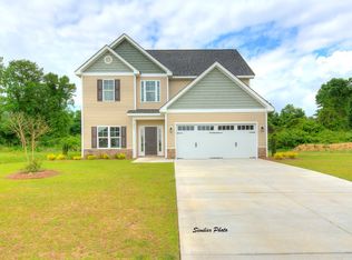 605 Heather Haven Ln, Hubert, NC 28539