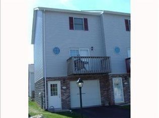1201 Bluestone Dr, Greensburg, PA 15601