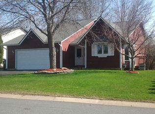 1870 Bear Path Trl, Eagan, MN 55122