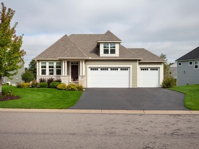 1075 Mehegan Ln, Saint Paul, MN, 55127