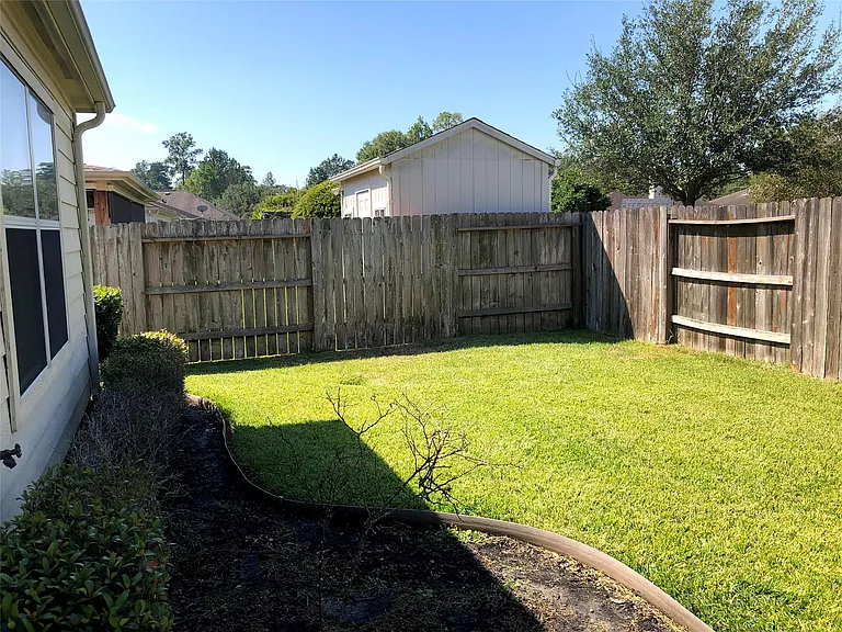 4611 Pin Oak Creek Ln — Photo 21