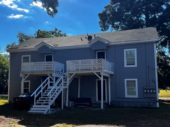 108 N Gordon Dr, Crockett, TX 75835