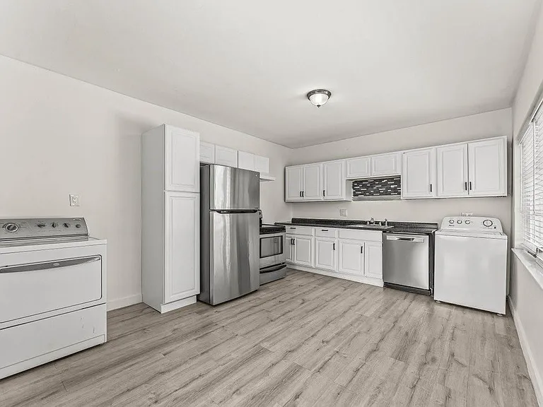 1001-1003 SW 4th Ave #1-2 — Photo 14