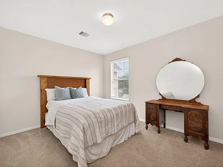 6503 Wilshire Fern — Photo 38