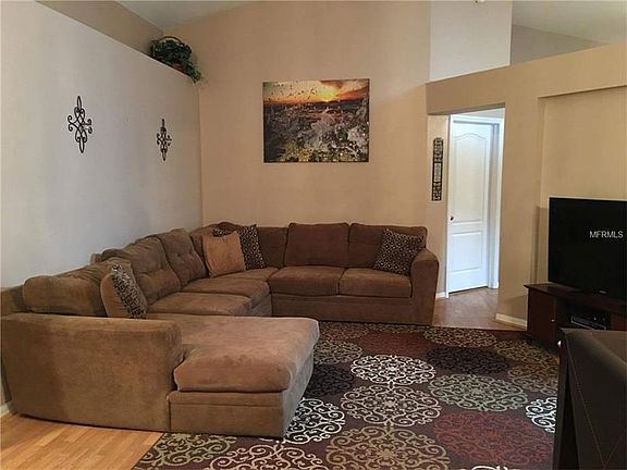 4th image of 513 Sonoma Dr