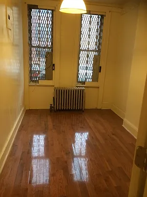 Rented by Premier Metro Realty Corp | media 7