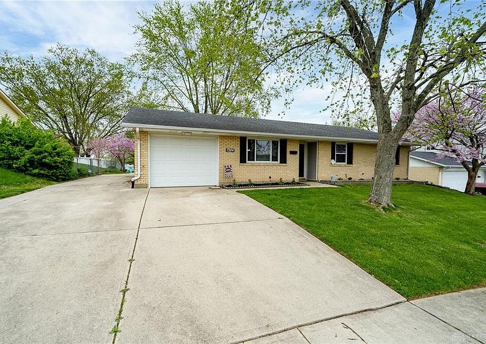 1st image of 7324 Charnwood Dr