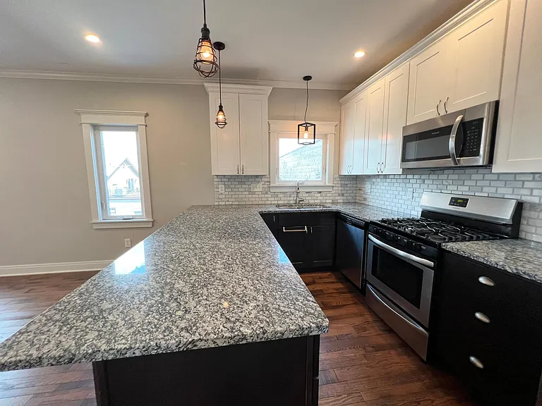 259 Amherst St #1 — Photo 6