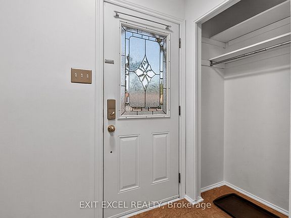 3rd image of 283 McElroy Dr