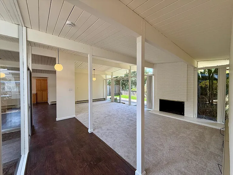 336 Mount Shasta Dr — Photo 7