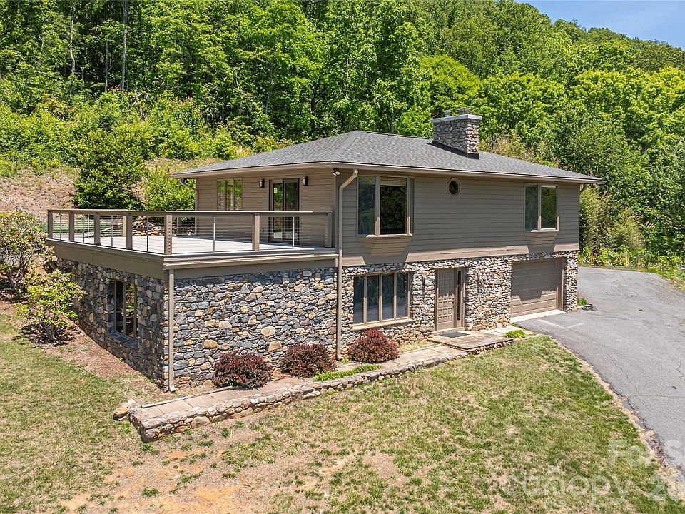 1st image of 250 Lynn Cove Rd