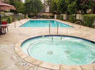15039 Chatsworth St, Mission Hills, CA 91345