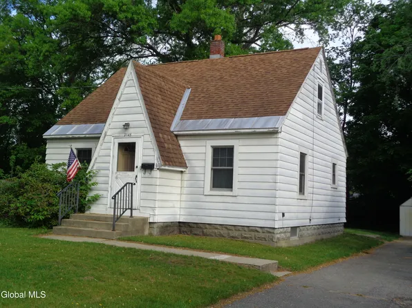 2145 Robinwood Avenue, Schenectady, NY 12306