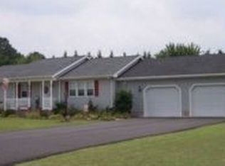 30041 Driftwood Dr, Delmar, MD 21875