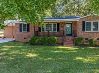 120 Kingston Dr, Laurens, SC 29360