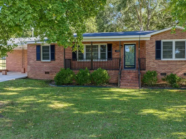 120 Kingston Dr, Laurens, SC 29360