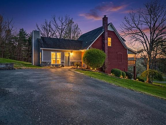 3rd image of 254 Sherwood Forest Rd