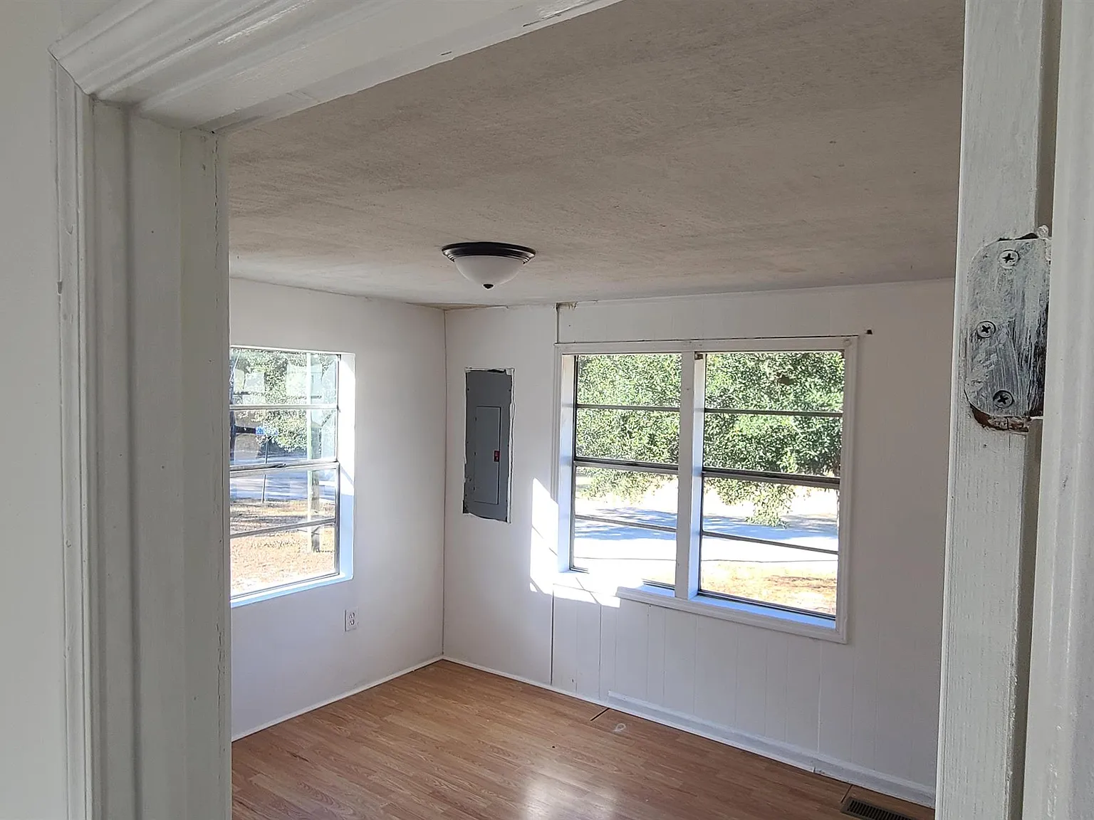 2 bed, 768 sqft, $1,250 — Photo 4