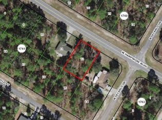 896 W Hampshire Blvd, Citrus Springs, FL 34434