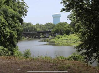 782 Moores Creek Rd, Columbus, MS 39701