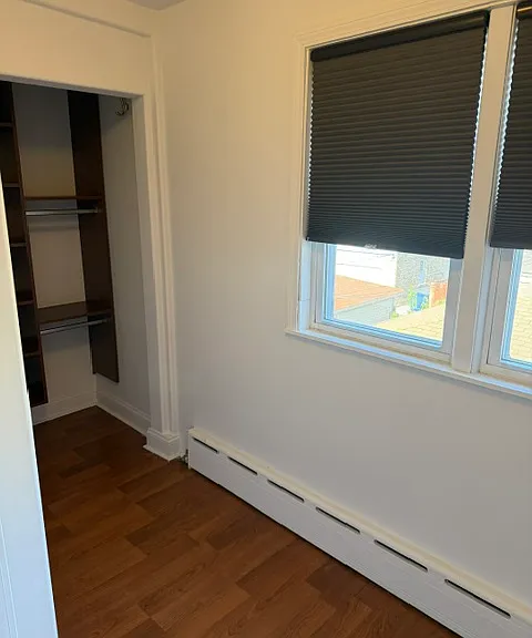 1847 Wesley Ave — Photo 20