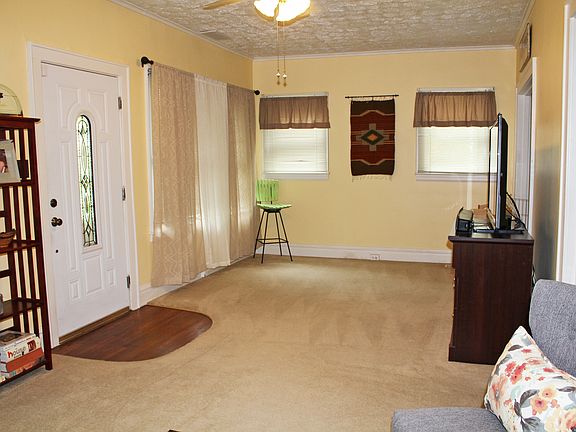Front entry / living room