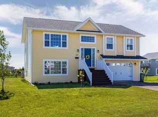 119 Squire Ln, Stratford, PE C1B 3W3