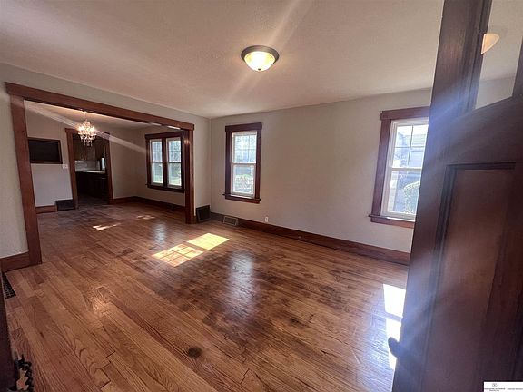 4th image of 3615 N 52nd St