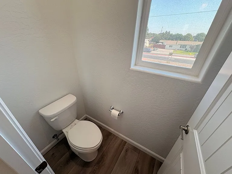 947 W Payson Ave — Photo 11