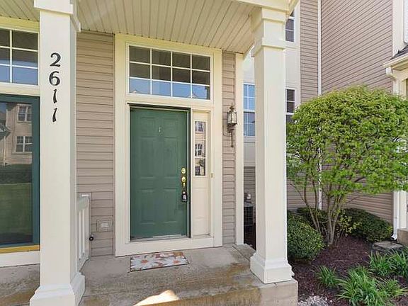 2nd image of 2611 Canyon Dr