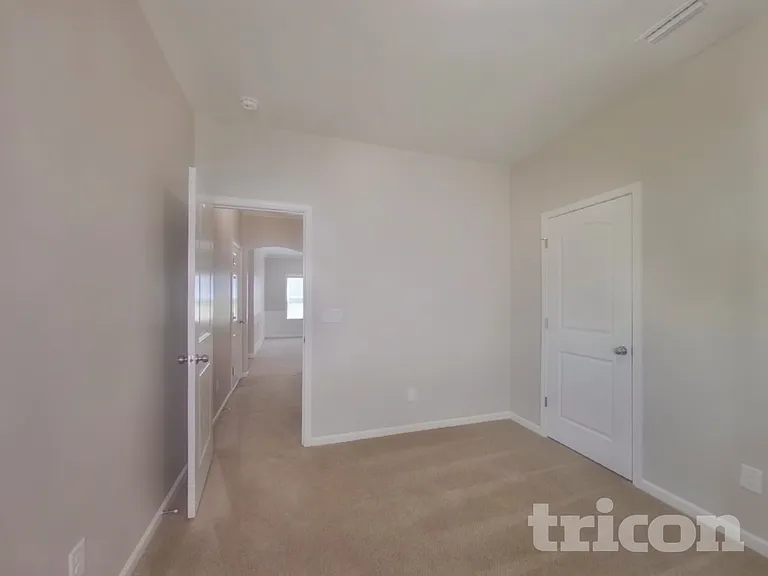 2610 Andes Dr — Photo 10