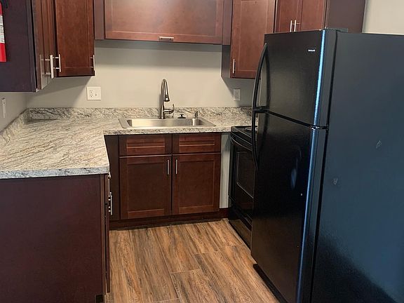 5th image of 17850 Glendale St APT 15
