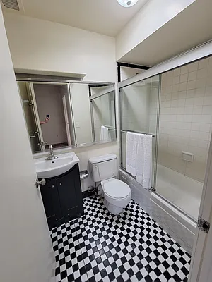 Rented by GPS Realty NYC | media 16