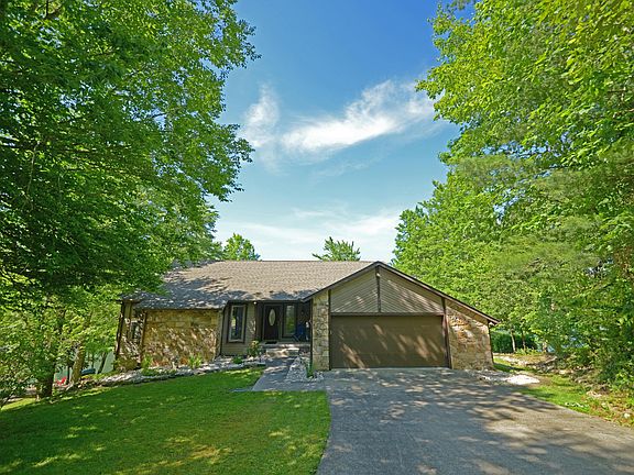 5th image of 152 Lynhurst Dr