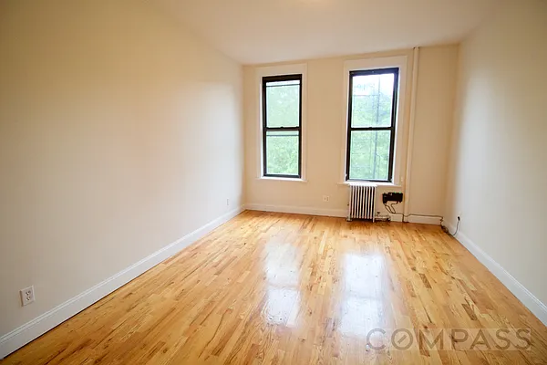 Rented by Compass | media 18