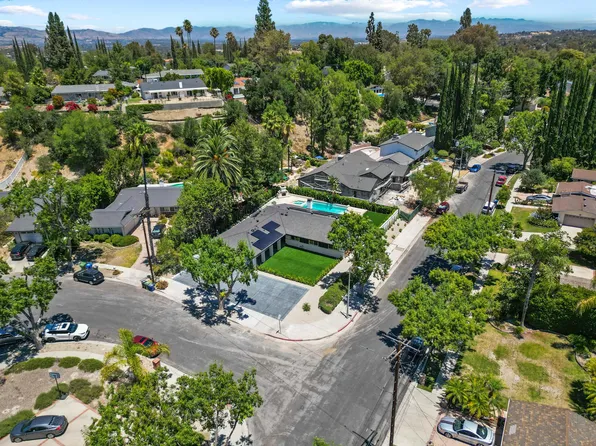 5540 Franrivers Ave, Woodland Hills, CA 91367