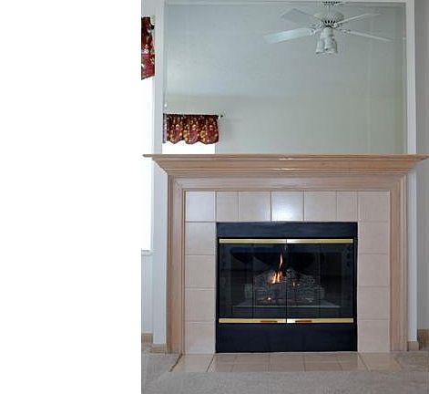 5th image of 3996 Villas Dr