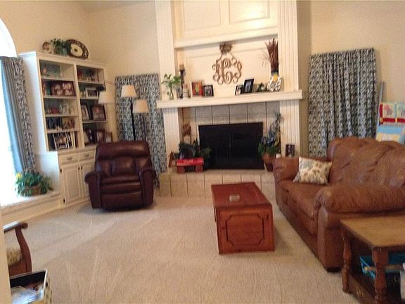 4th image of 6466 Bay Hill Dr