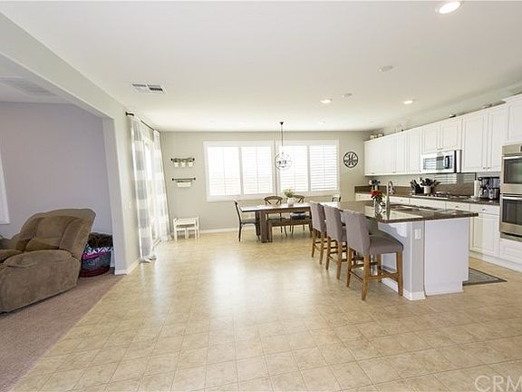 4th image of 15571 Sesame Seed Ave
