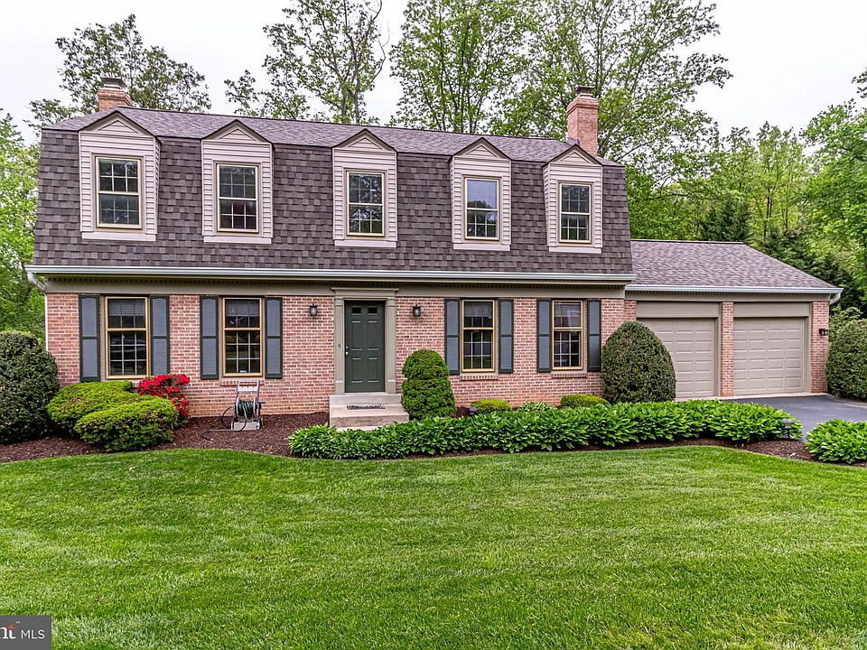 1st image of 4004 Rainbow Glen Ct
