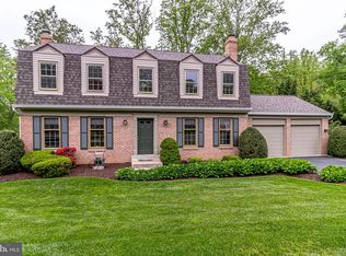 4004 Rainbow Glen Ct, Annandale, VA 22003